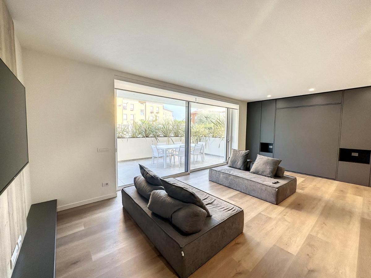 Ad Suite Apartment Riva del Garda Exterior photo